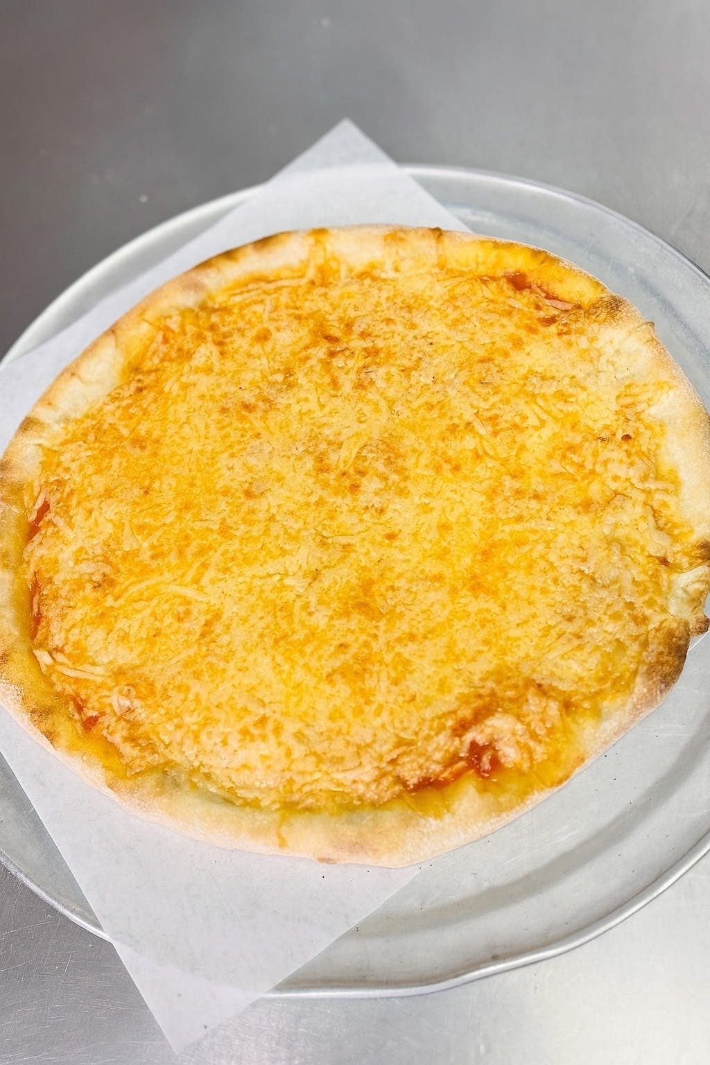 No Cow Just Wow Vegan Cheese Pizza 🌱.